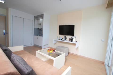 HL Suite Nardos - Only Adults — hotel room