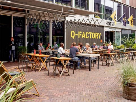 Q-Factory Hotel — photo 7