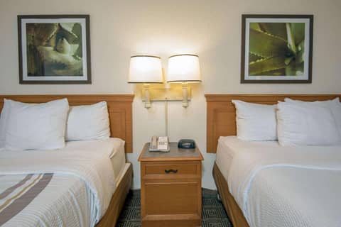 La Quinta Inn by Wyndham San Antonio Market Square — photo 8