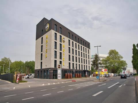 B&B Hotel Köln-City — photo 9