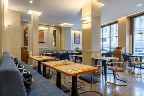 Four Points Flex by Sheraton Istanbul Taksim Square — photo 2