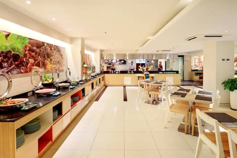 HARRIS Hotel Seminyak — photo 8