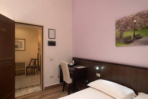 Hotel Tonic — photo 2