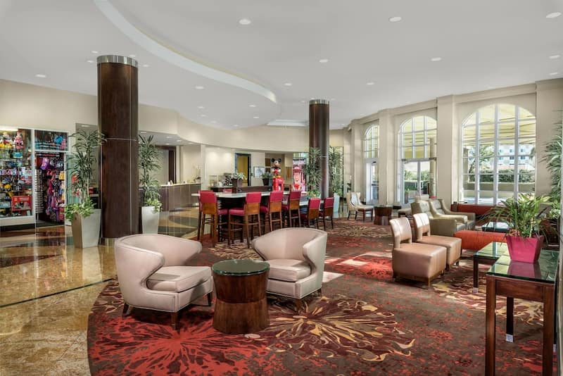Desert Palms Hotel & Suites — photo 1