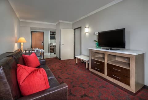 Desert Palms Hotel & Suites — photo 4