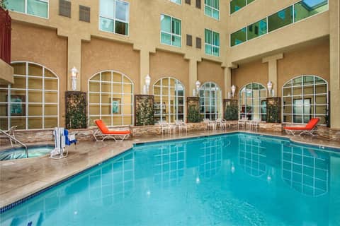 Desert Palms Hotel & Suites — photo 5