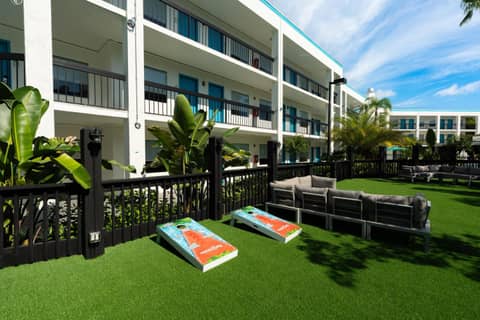 OASIS BAY SUITES, Tampa, Busch Gardens, USF — photo 4