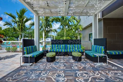 Home2 Suites By Hilton Naples I-75 Pine Ridge Road — photo 9
