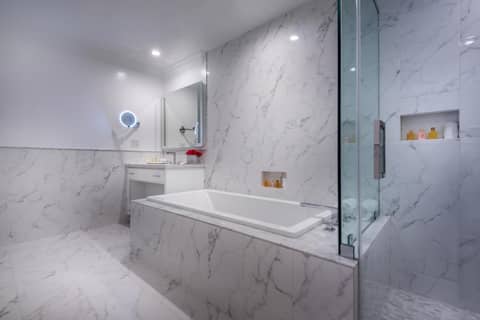 Beverly Hills Plaza Hotel & Spa — photo 8