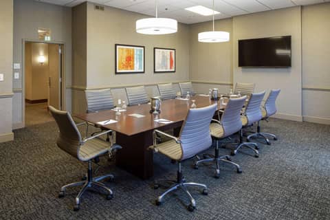 DoubleTree by Hilton Pittsburgh-Green Tree — photo 4