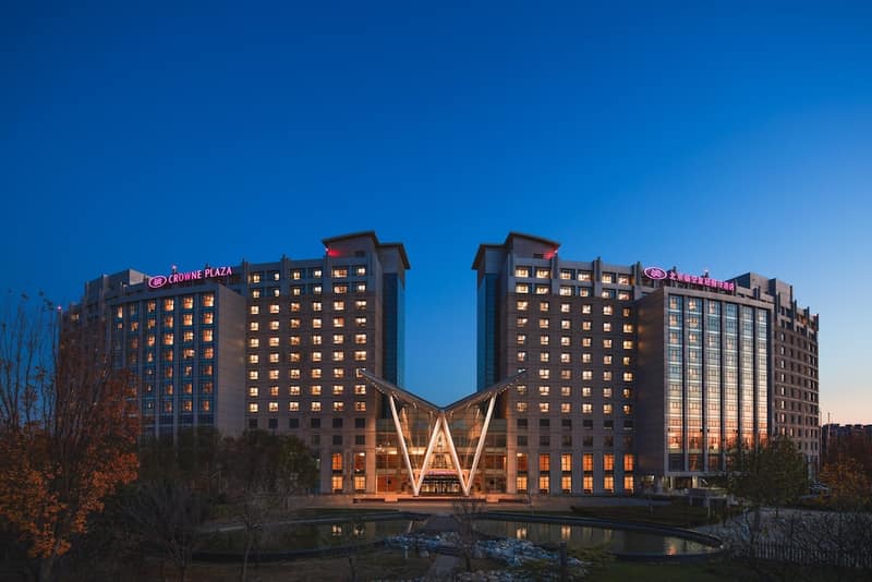 Crowne Plaza Beijing International Airport by IHG — photo 1