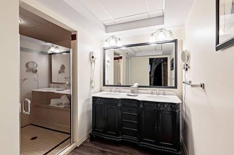 Chateau Avalon Hotel & Spa — photo 4