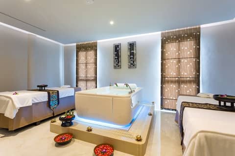 Crest Resort & Pool Villas — photo 8