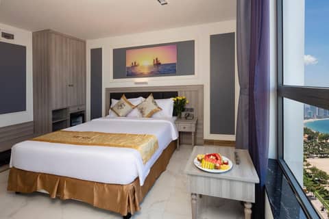 Ruby Luxury Hotel — hotel room