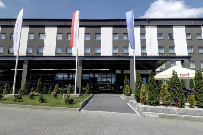 Express Kraków Hotel — building