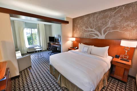 Fairfield Inn & Suites by Marriott Savannah Midtown — photo 5
