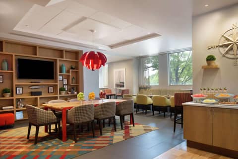 Hilton Philadelphia at Penn's Landing — photo 7