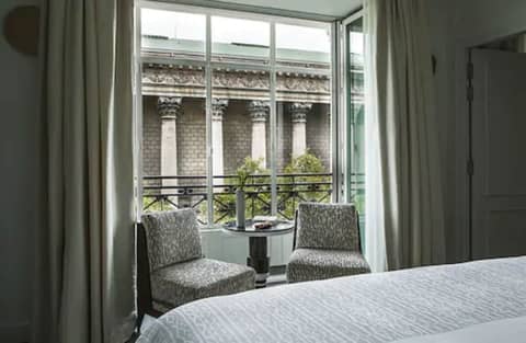 Fauchon L'Hotel Paris — hotel room