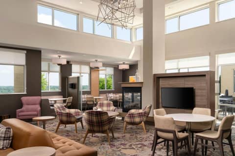 Residence Inn by Marriott Milwaukee West — photo 4