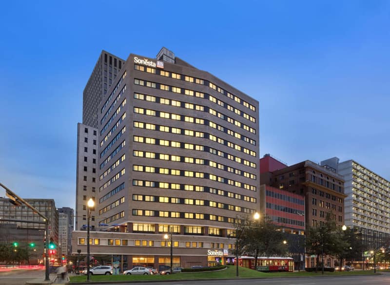 Sonesta ES Suites New Orleans Downtown — building