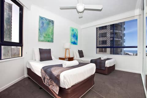 Surf Regency — hotel room