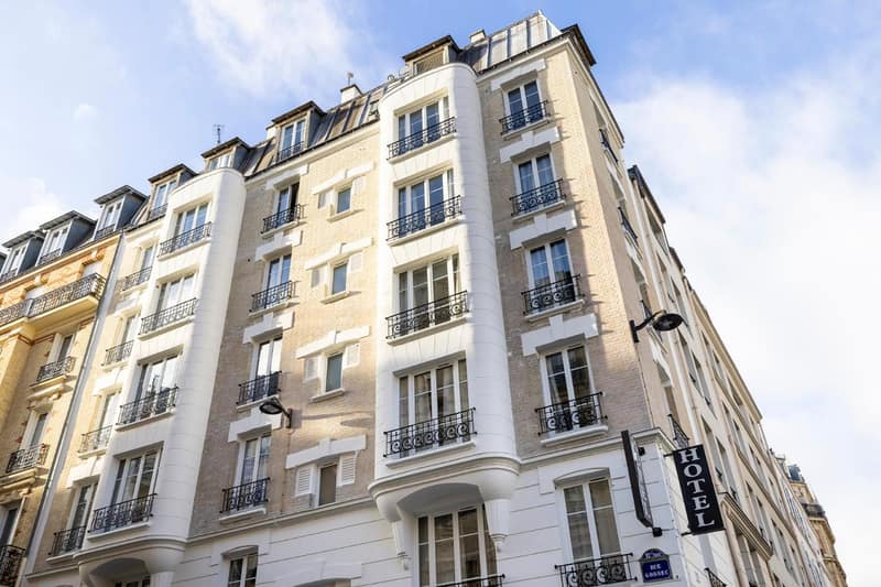 Hôtel Le Daum — building