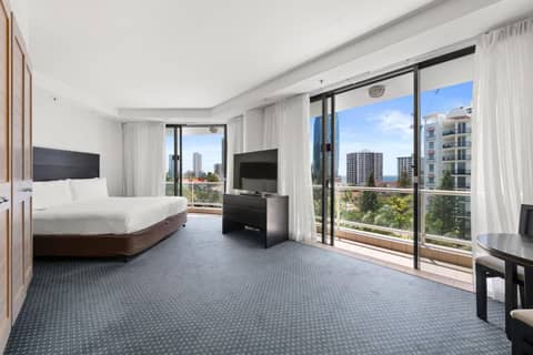 Crowne Plaza Surfers Paradise by IHG — photo 5
