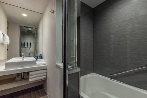 DoubleTree by Hilton Tokyo Ariake — photo 6