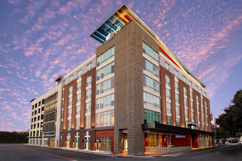 Aloft by Marriott Savannah Downtown Historic District — building