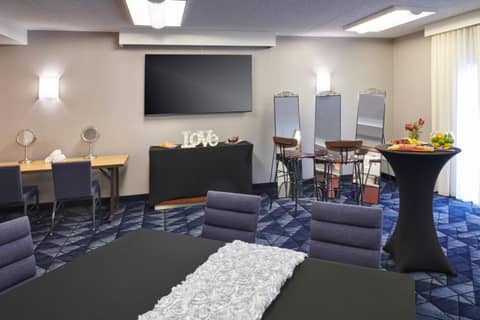 Courtyard by Marriott Detroit Livonia — photo 4