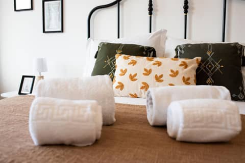 Oporto Trindade Residence — bedroom