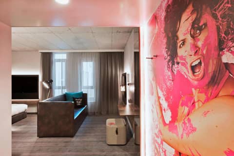 MOXY Frankfurt East — photo 6