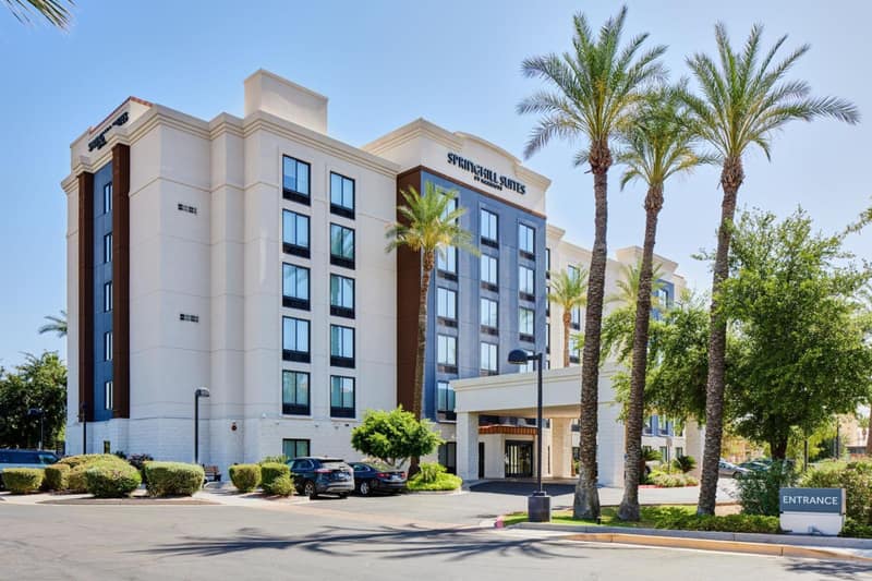 SpringHill Suites Phoenix Downtown — building