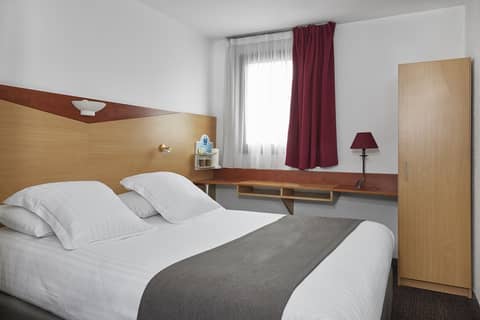 Standard Double Room — the supplier's photographs — photo 1