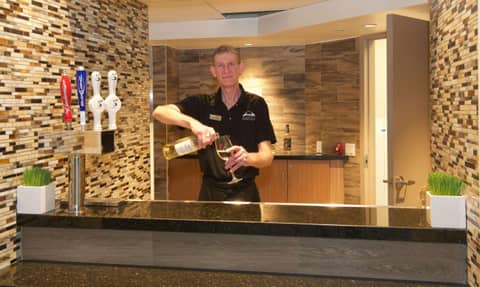 Embassy Suites by Hilton Portland Tigard — photo 8