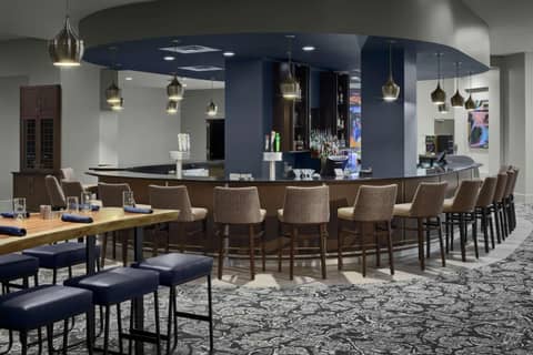 DoubleTree by Hilton San Antonio Downtown — photo 4