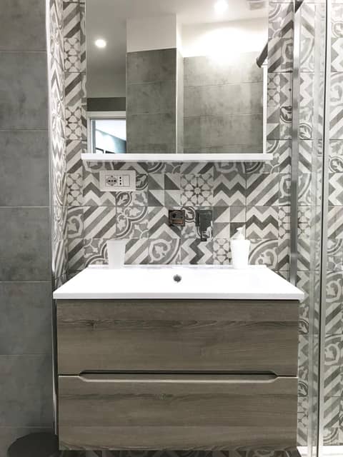 BRAKKO 45 — bathroom