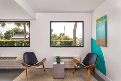 Travelodge by Wyndham Orlando Lake Buena Vista South — photo 2