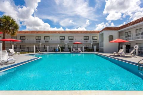 Travelodge by Wyndham Orlando Lake Buena Vista South — photo 5