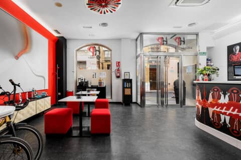 Hotel del Pintor by Hoteles con Cultura — recepcion & lobby