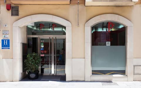 Hotel del Pintor by Hoteles con Cultura — photo 8