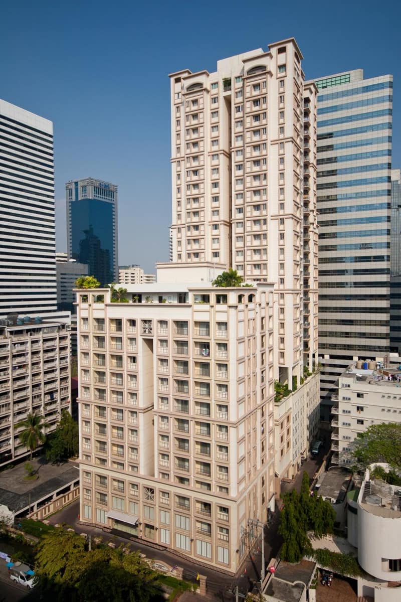 Grand Mercure Bangkok Asoke Residence — building