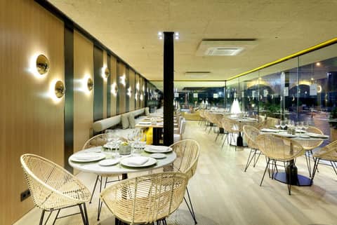 Occidental Bilbao — dining