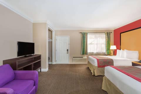 Ramada by Wyndham Miami Springs/Miami International Airport — photo 7