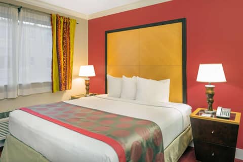 Ramada by Wyndham Miami Springs/Miami International Airport — photo 8