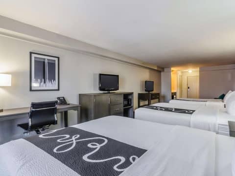 La Quinta by Wyndham Kansas City Airport — photo 4