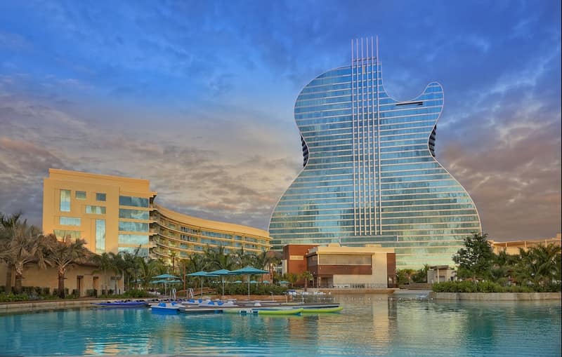 The Oasis Tower at Seminole Hard Rock — building