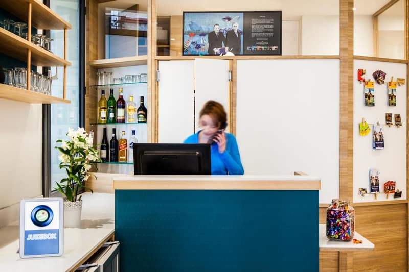 ibis Styles Paris Nation Porte De Montreuil — recepcion & lobby