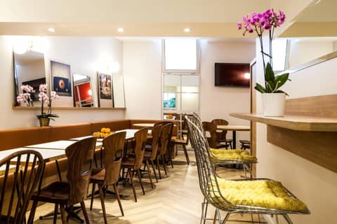 ibis Styles Paris Nation Porte De Montreuil — dining