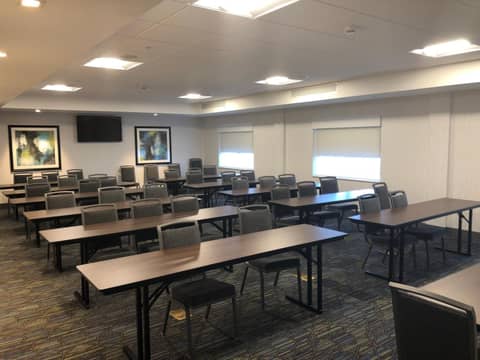 Holiday Inn Express & Suites - Jacksonville W - I295 and I10 by IHG — photo 5